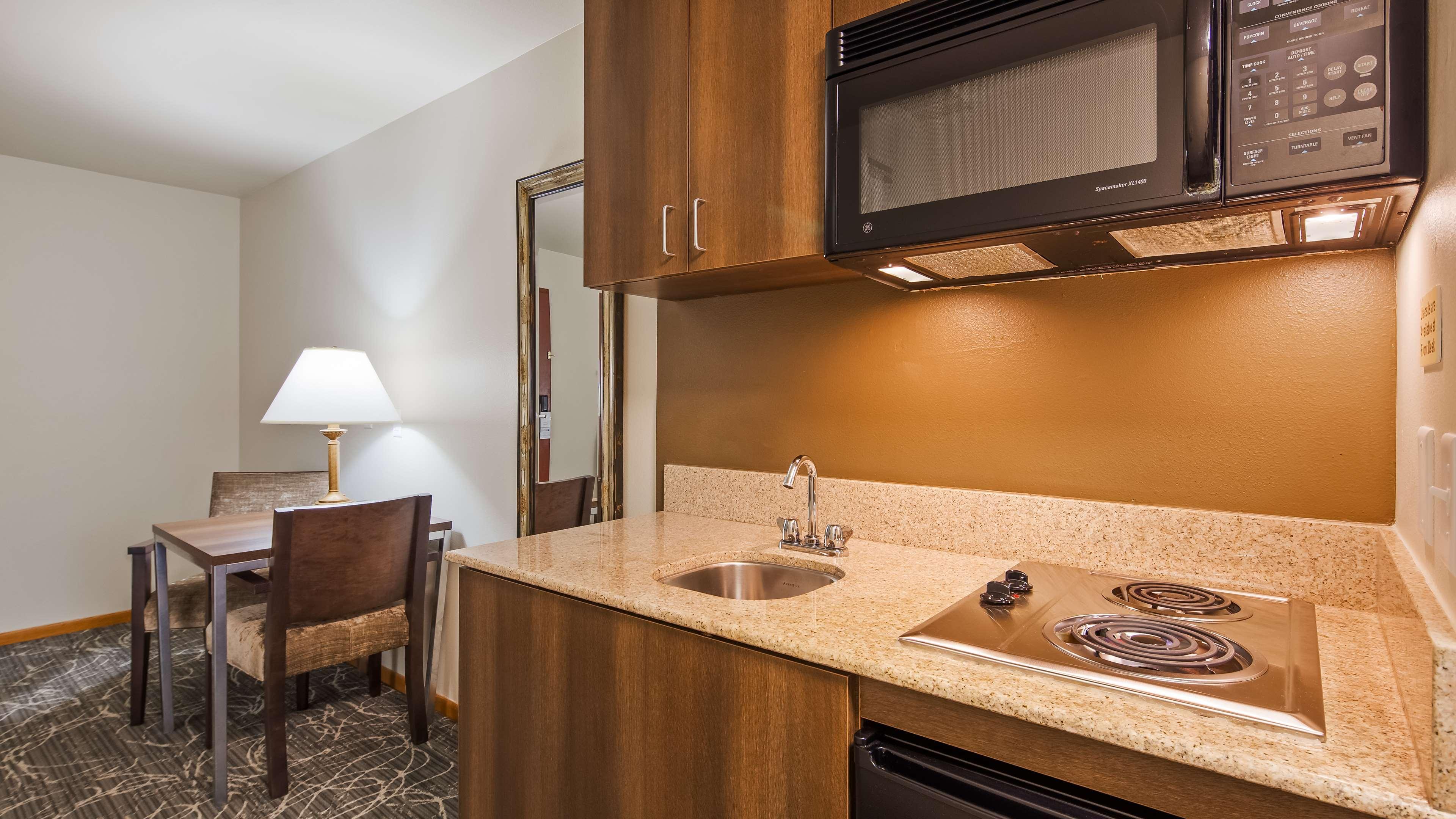Best Western West Towne Suites Мадисън Екстериор снимка