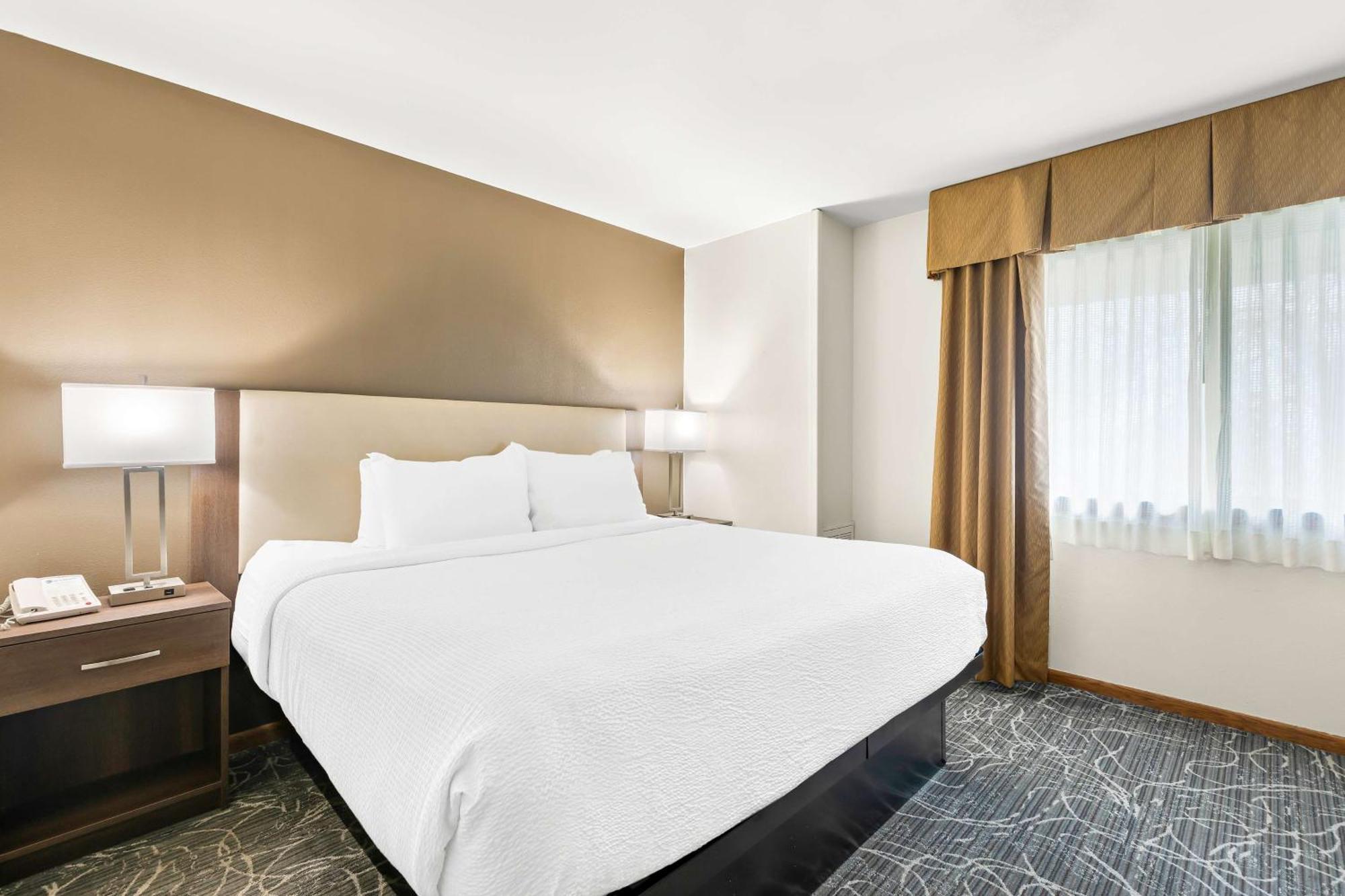 Best Western West Towne Suites Мадисън Екстериор снимка